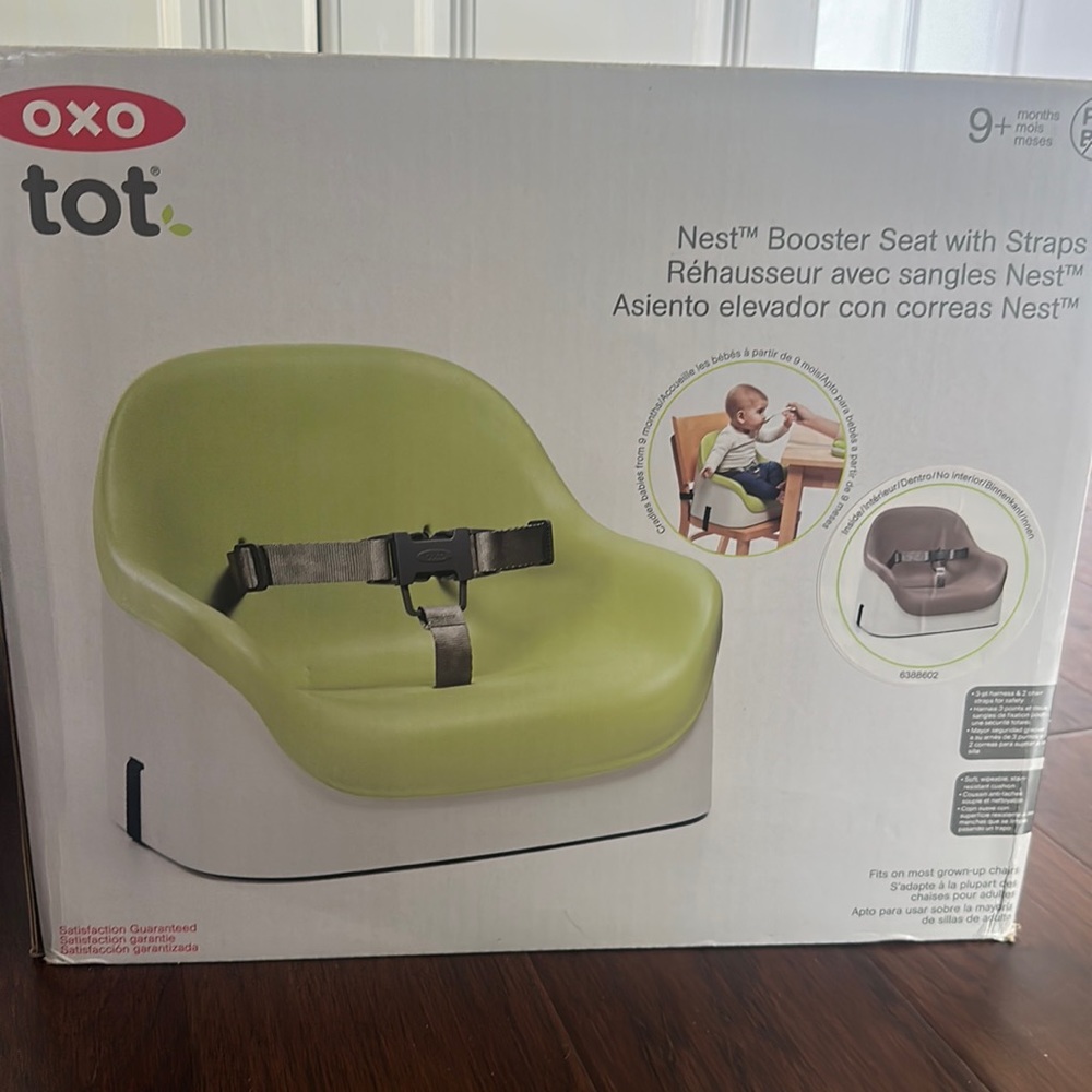 OXO TOT Nest Booster Seat with Straps
